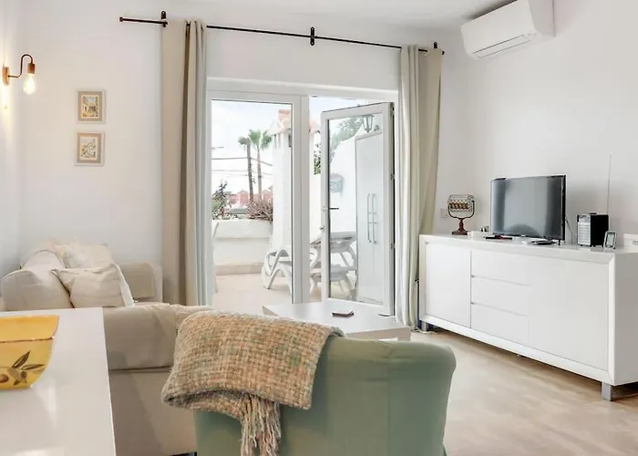 Capistrano Village, 1 Bedroom * Нерха